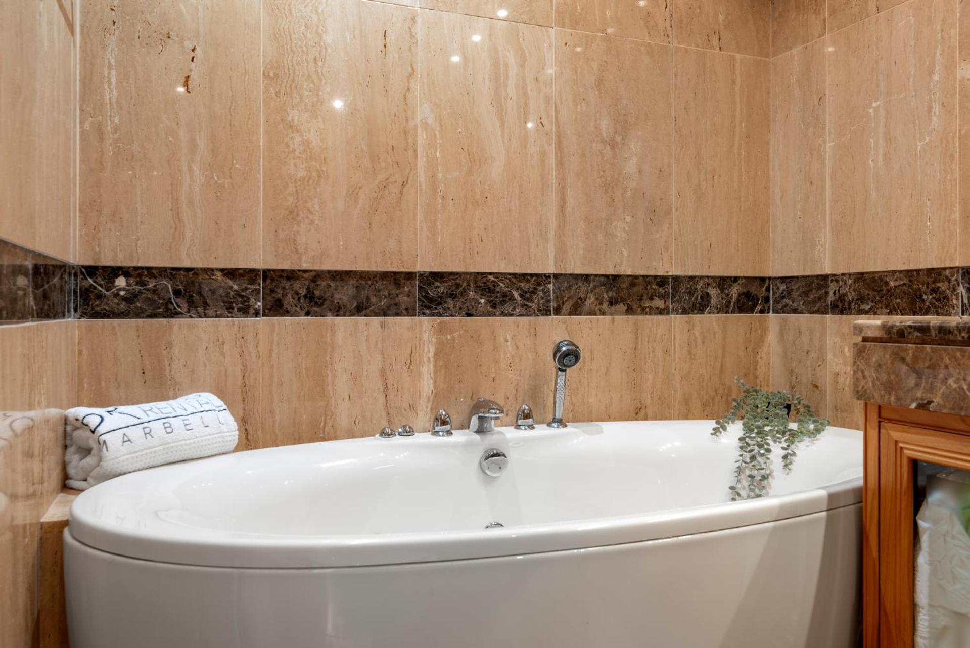 Magnifico En Complejo Exclusivo Con Piscina Cubierta - Gym - Sauna Appartement *